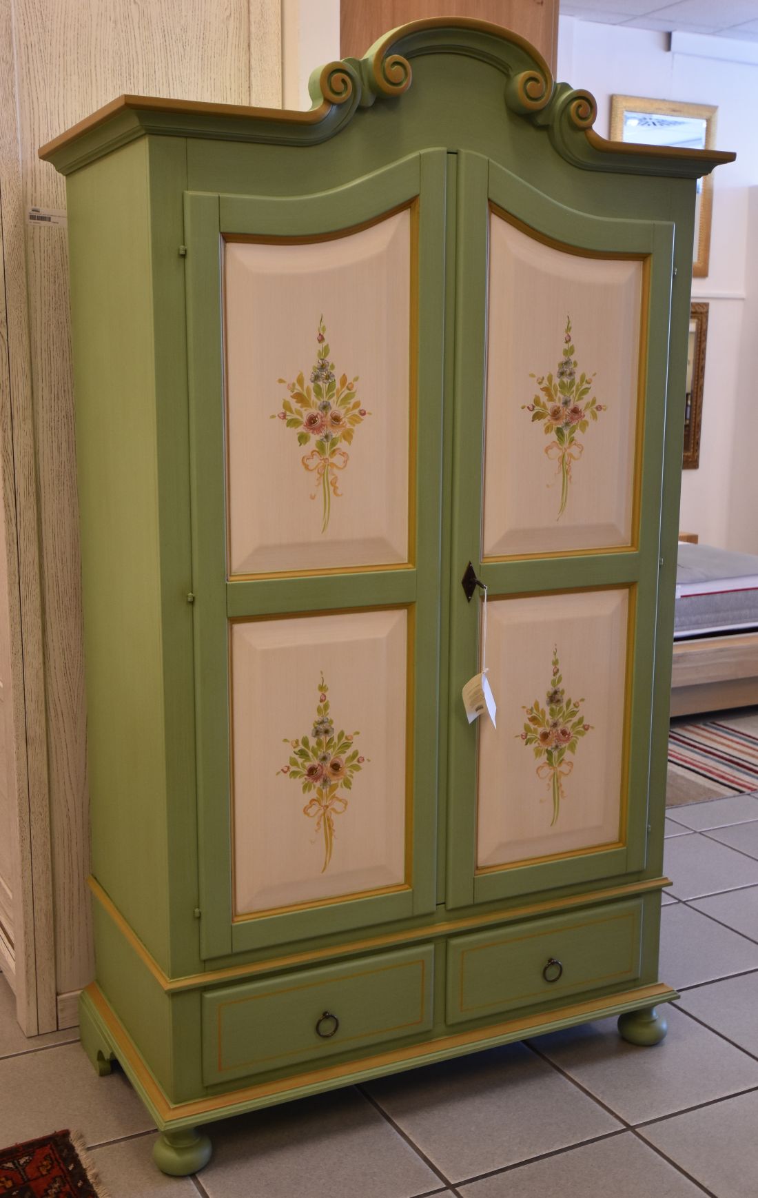 Armadietto decorato